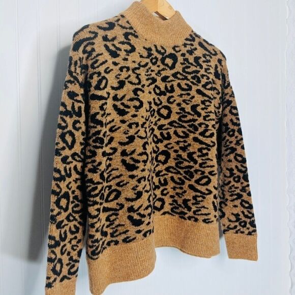WORKSHOP REPUBLIC CLOTHING Leopard print Sweater. - Picture 5 of 8